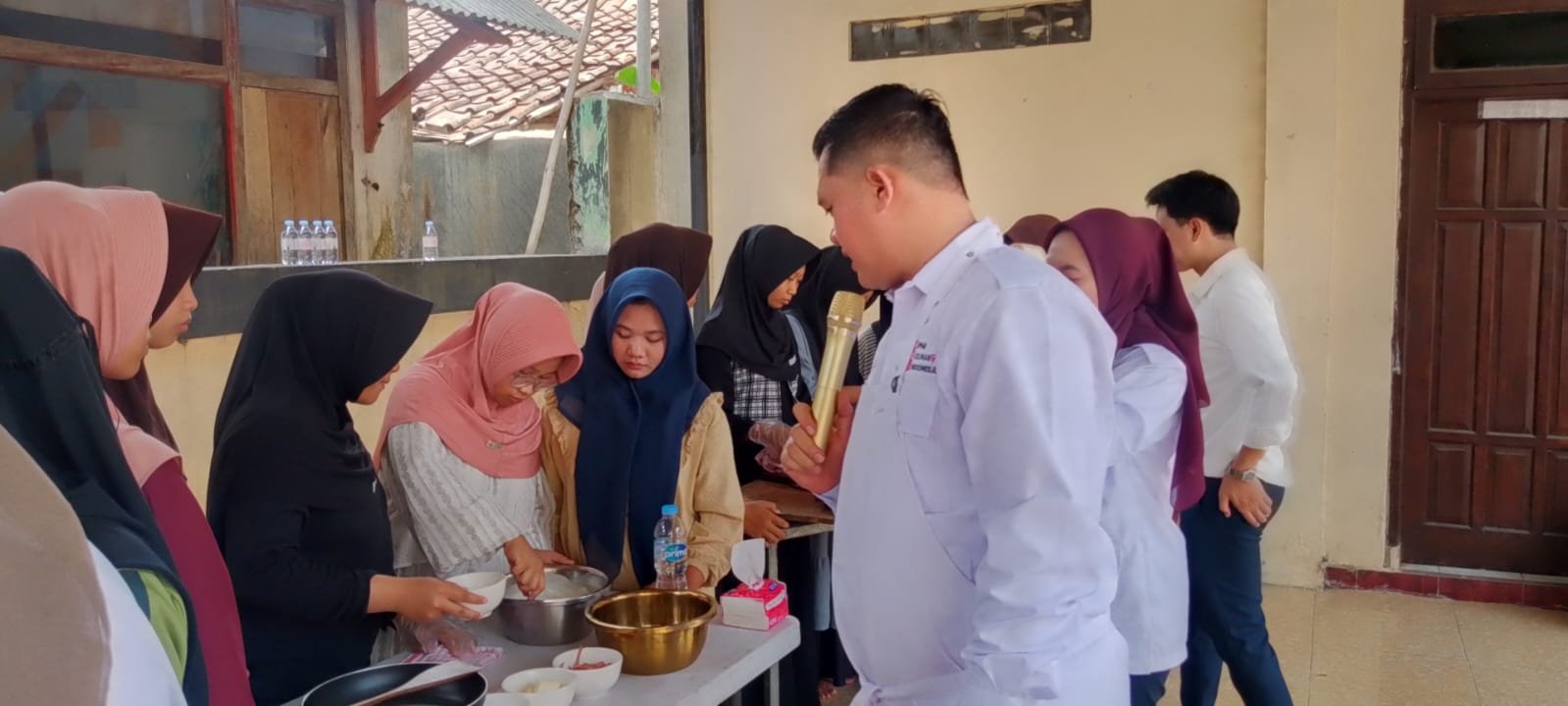 Pelatihan kewirausahaan anak yatim di Pandeglang bersama HIPMI Culinary Indonesia