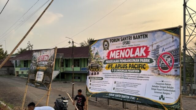 Santri Ponpes Al Bayan Rangkasbitung, Tolak Perluasan Pabrik PT. Aplus Pasific