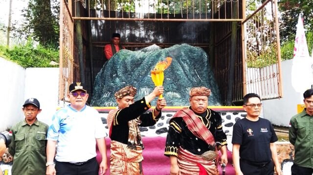 Api PORPROV XVI Sumbar 2026 Dikobarkan dari Nagari Tuo Pariangan