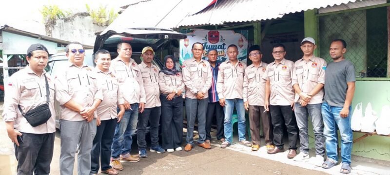 IKMDS Pandeglang Bagikan 100 Paket Sembako Lewat Program Jumat Berkah