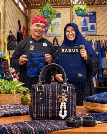 Saija Tas UMKM Lebak, Angkat Tenun Baduy Jadi Produk Tas Etnik
