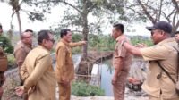 Bupati Tangerang Tinjau Titik Rawan Banjir di Pasar Kemis Bupati Tangerang Tinjau Titik Rawan Banjir di Pasar Kemis