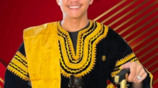 Muhammad Rayhan Fadillah Dilewakan sebagai Datuak Kayo Nagari Simawang