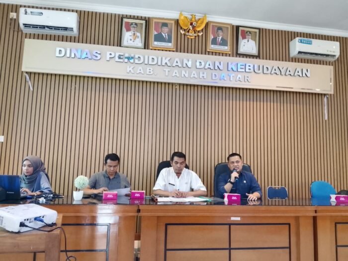 Dinas Kominfo Tanah Datar Gelar Audiensi dengan Awak Media, Paparkan Anggaran Pendidikan 2026