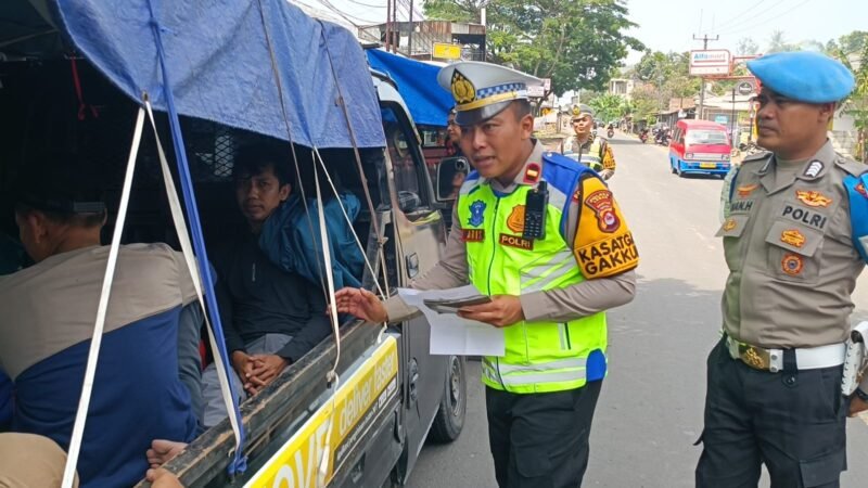 Operasi Patuh Maung 2026, Satlantas Polres Lebak Tindak Pelanggar dan Tertibkan Truk Tanah